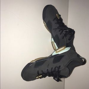 AIR JORDAN 6 RETRO LOW GS 'MINT FOAM'